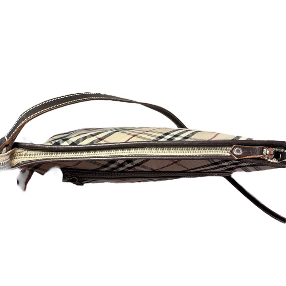 Burberrys blue label nova check shoulder/crossbody bag - Picture 5 of 9